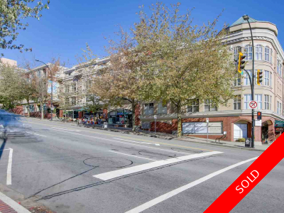 Lower Lonsdale Condo for sale: 2 bedroom 943 sq.ft. (Listed 2017-09-14)